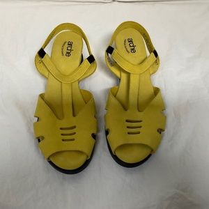 Arche Sandals EU size 41 yellow nubuck